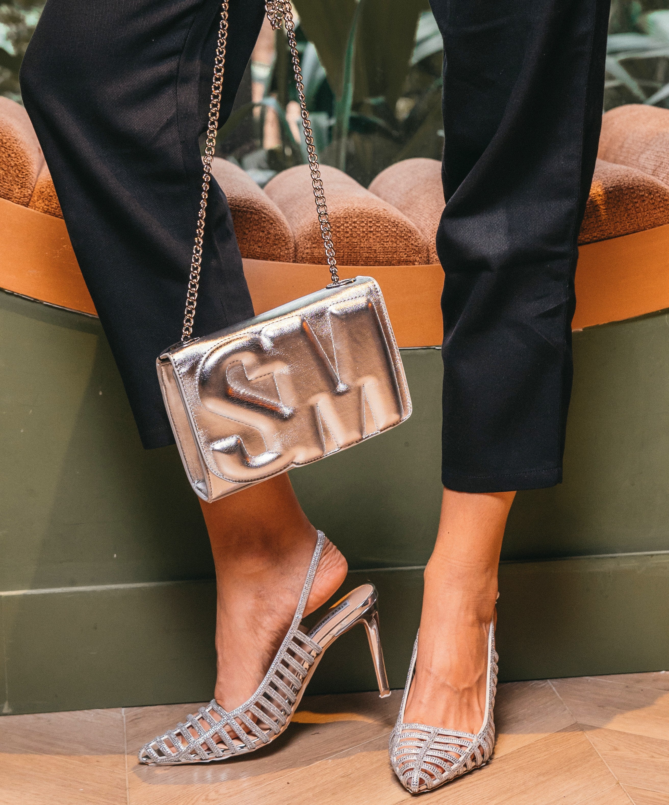 Cartera Bzoie Plateada