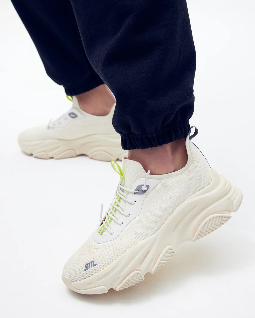 Zapatillas Vault beige hueso