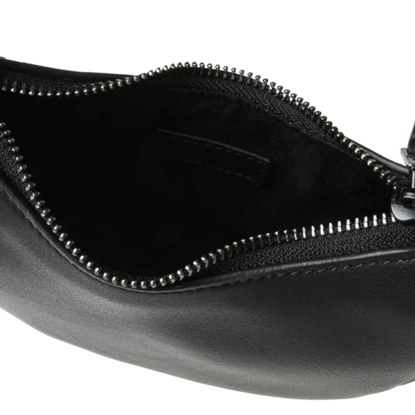 BRISKY BLACK